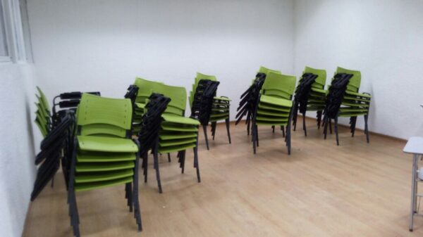 Silla Universitaria Spring con Brazo Abatible - Imagen 6