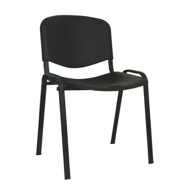 Sillas Novaiso apiladas para evento